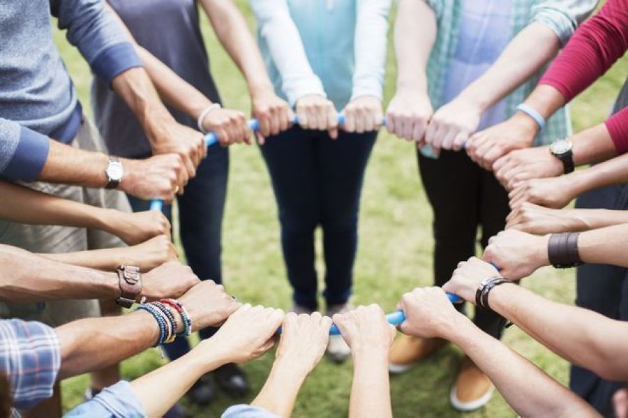 Les premiers jours du chapitre provincial de France donnent à voir combien il est vertueux de rêver ensemble. A plusieurs, d'horizons variés, les esprits se stimulent. Combien les défis sont grands mais les talents des ouvriers nombreux. La gratitude pour la mission déjà accomplie est un préalable. Les collaborations entre les forces vives à encourager. L'avenir est ouvert.